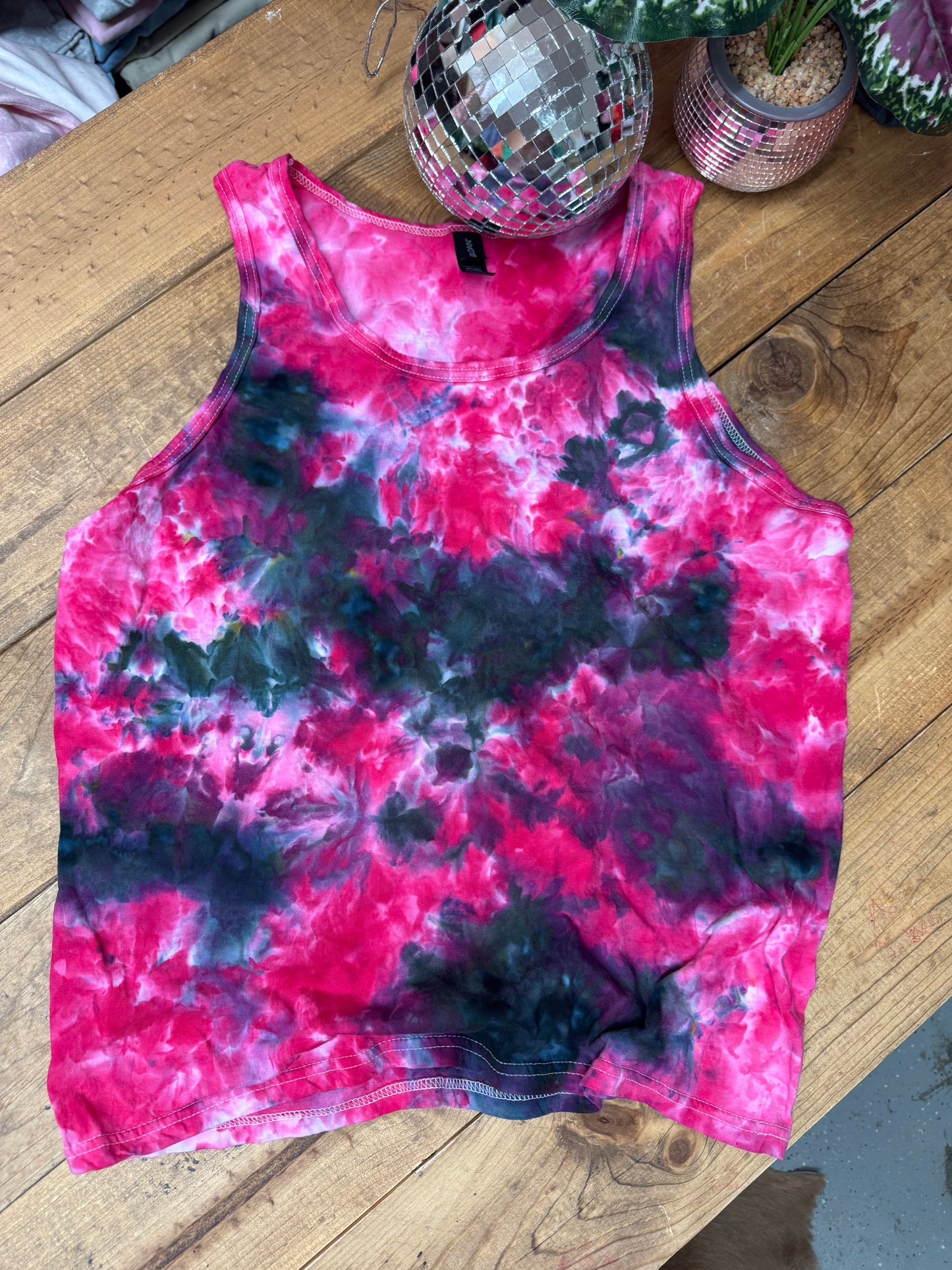 *Pre Order* black & pink tie dye