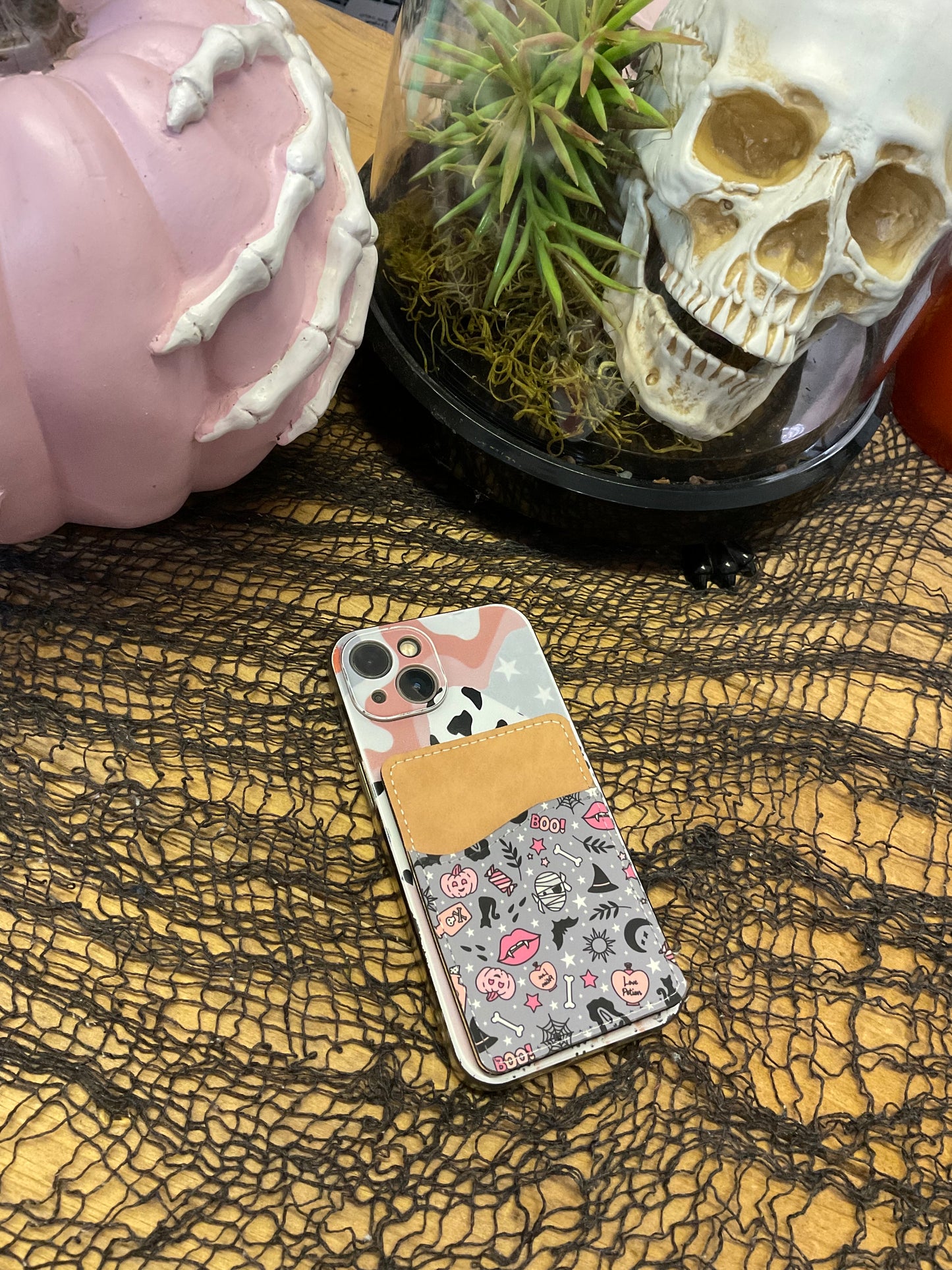 Spooky doodles phone wallet