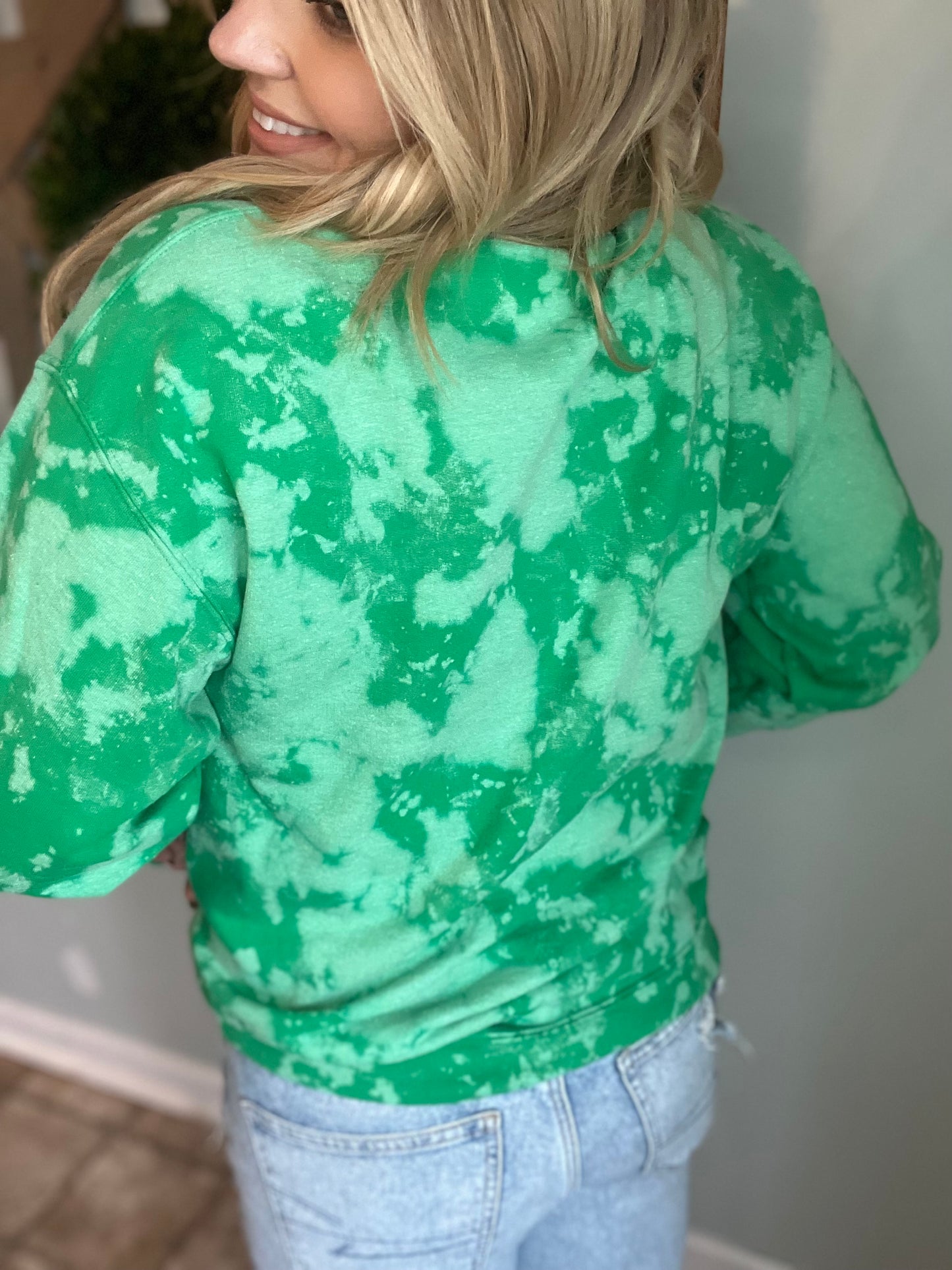 2 tone Irish green bleached sweater