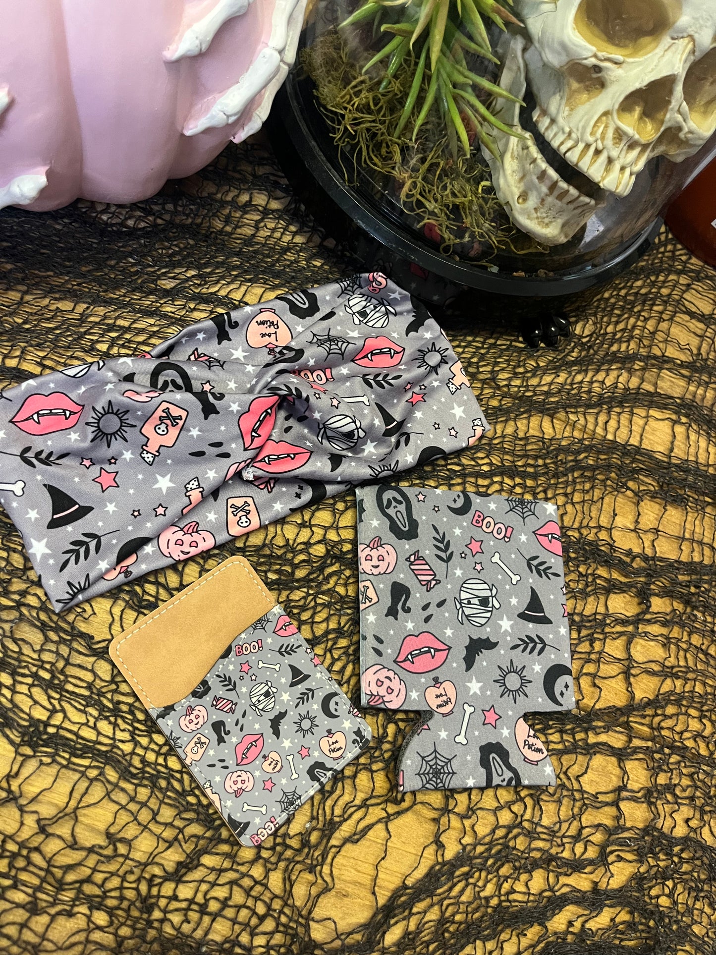 Spooky doodles phone wallet