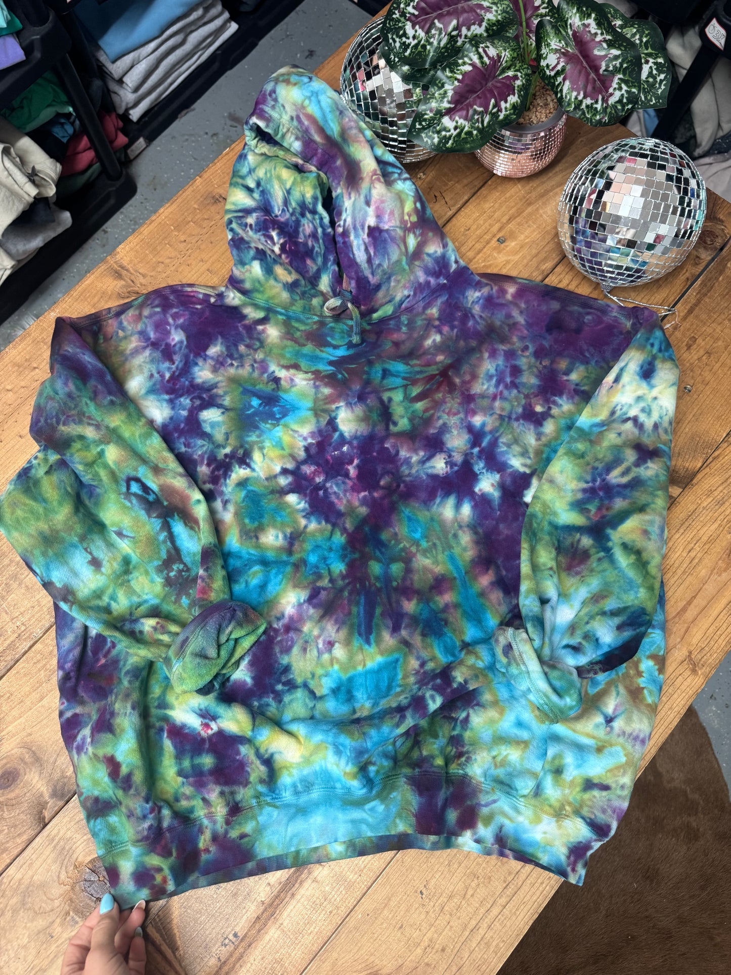 *Pre Order* Northern lights tie dye