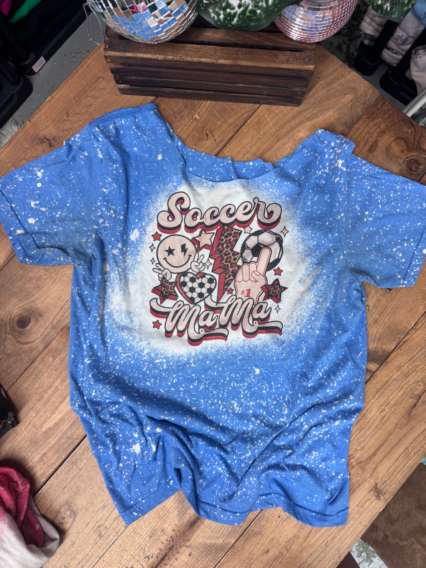 DESTASH SIZE LARGE soccer mom off the shoulder tee