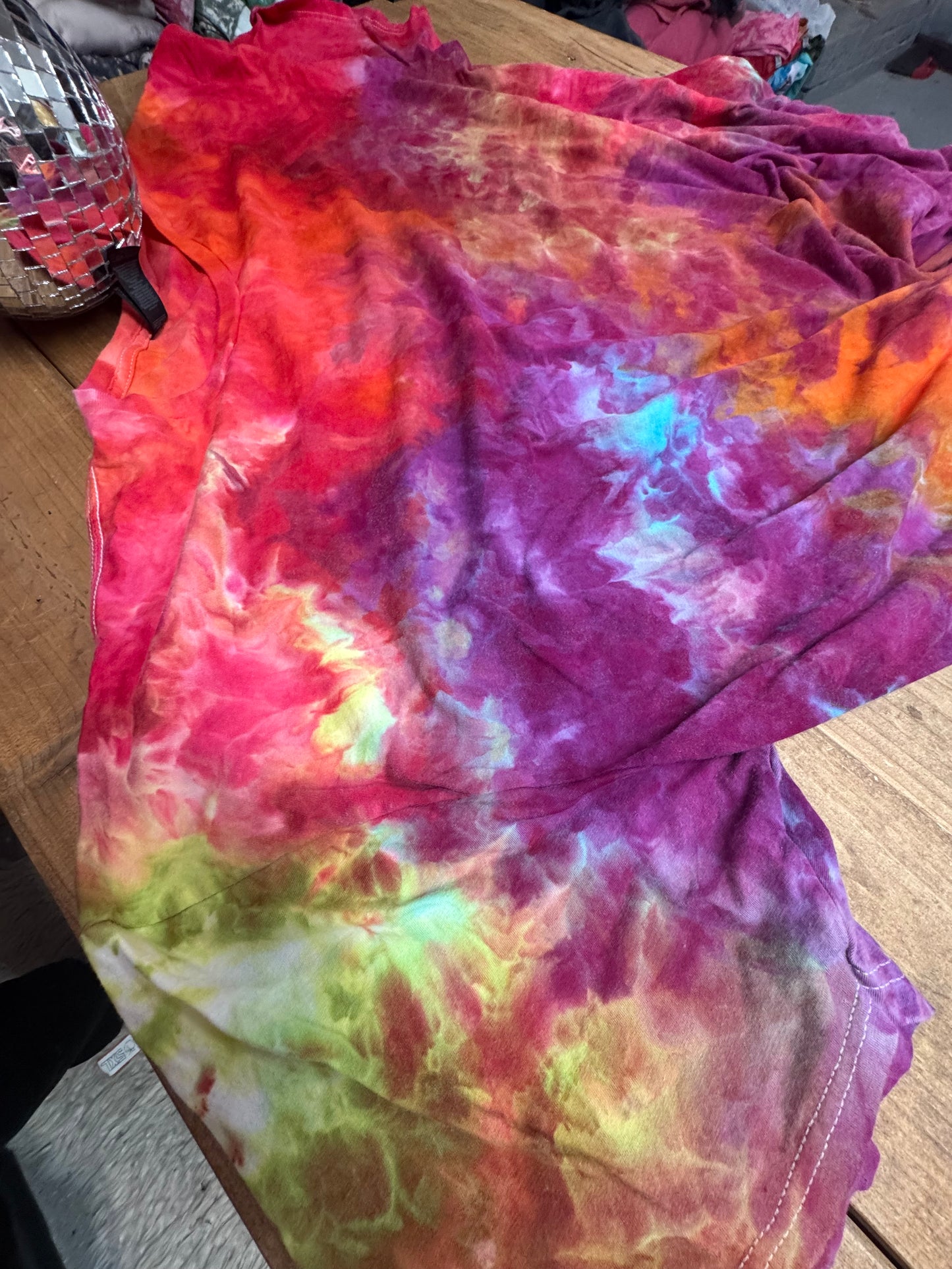 Size 5XL “Travis rainbow” dyed tee