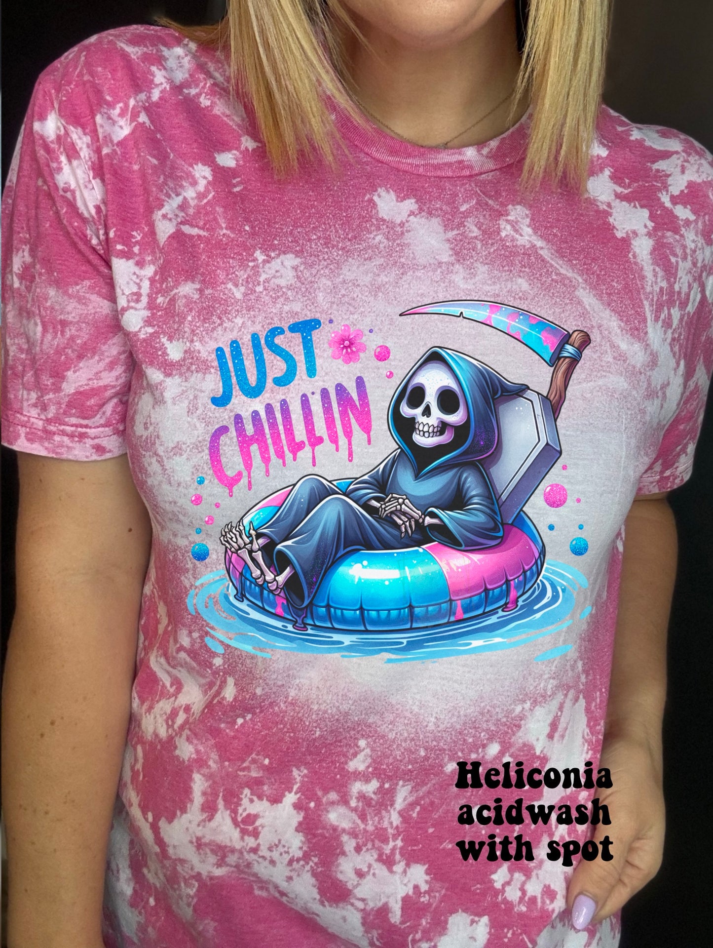 Just chillin floating grim