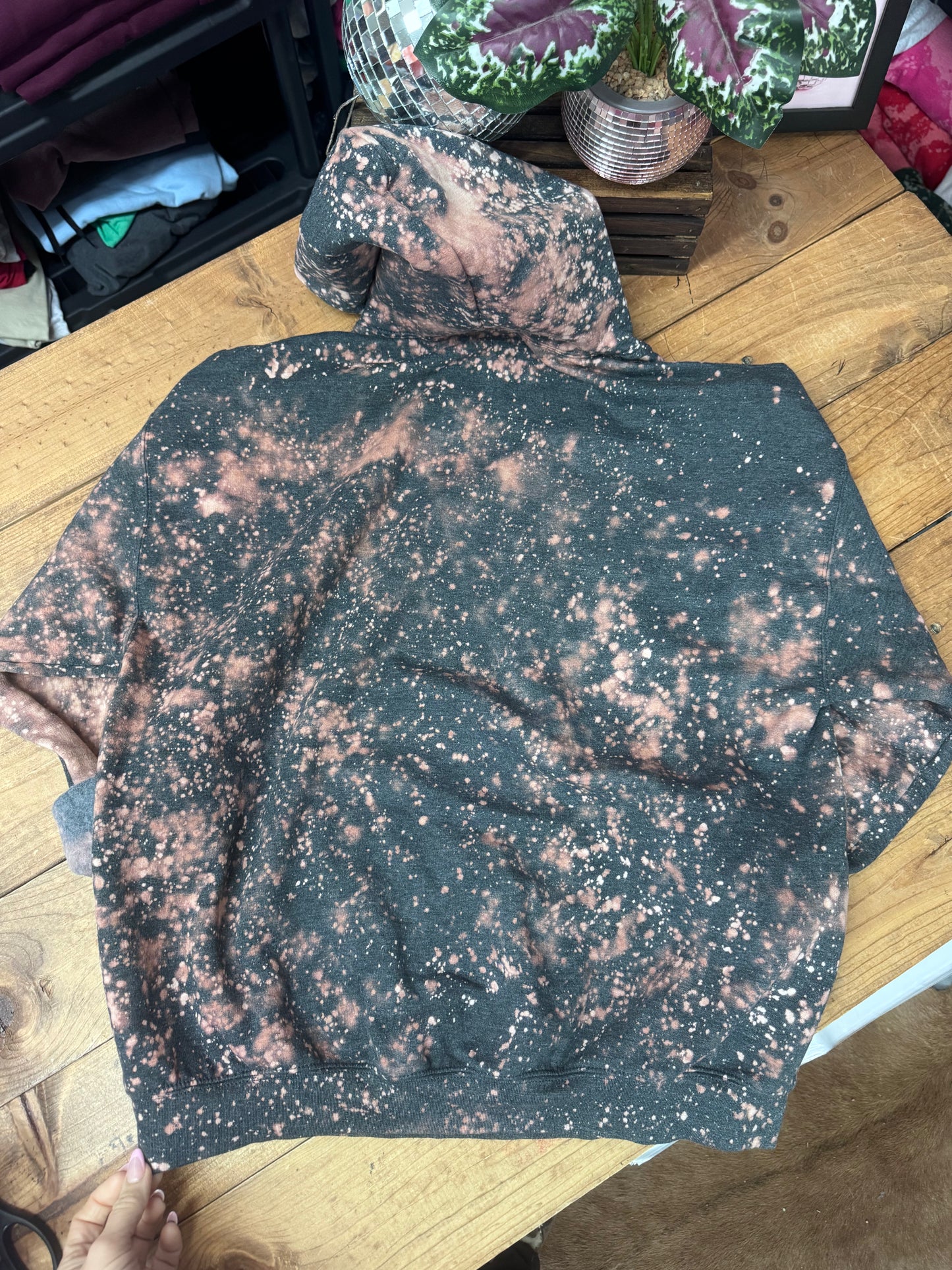 Size XL works well with coffee Stardust Snowfall hoodie