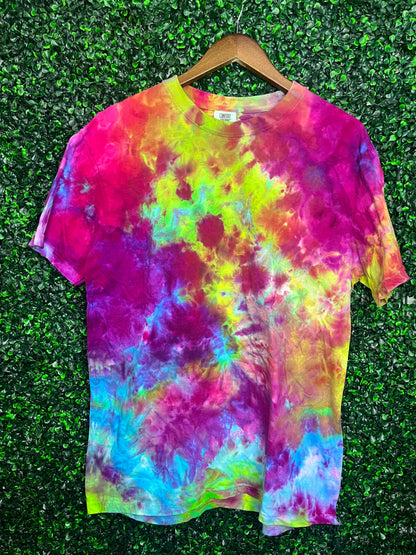 Size large Comfort Colors acid rainbow scrunch tie dye