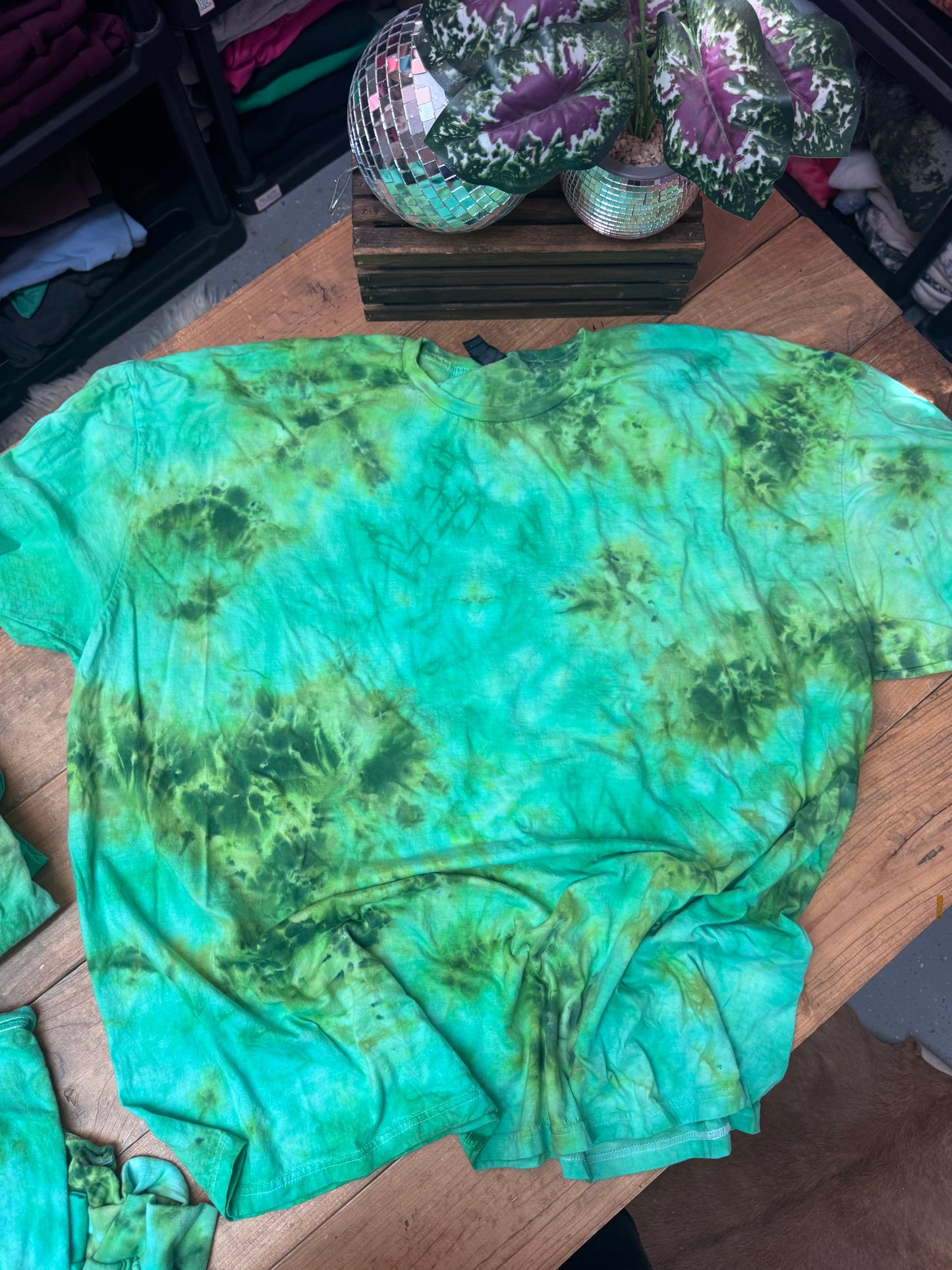 Size 5XL green dyed tee