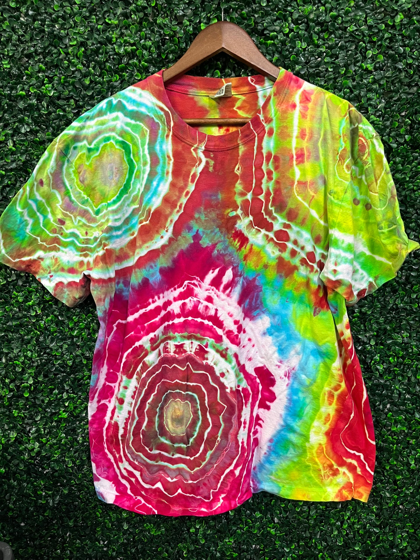 Size XL Comfort Colors geode tie dye