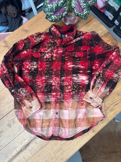 Size Large black and red checker leopard bleached flannel