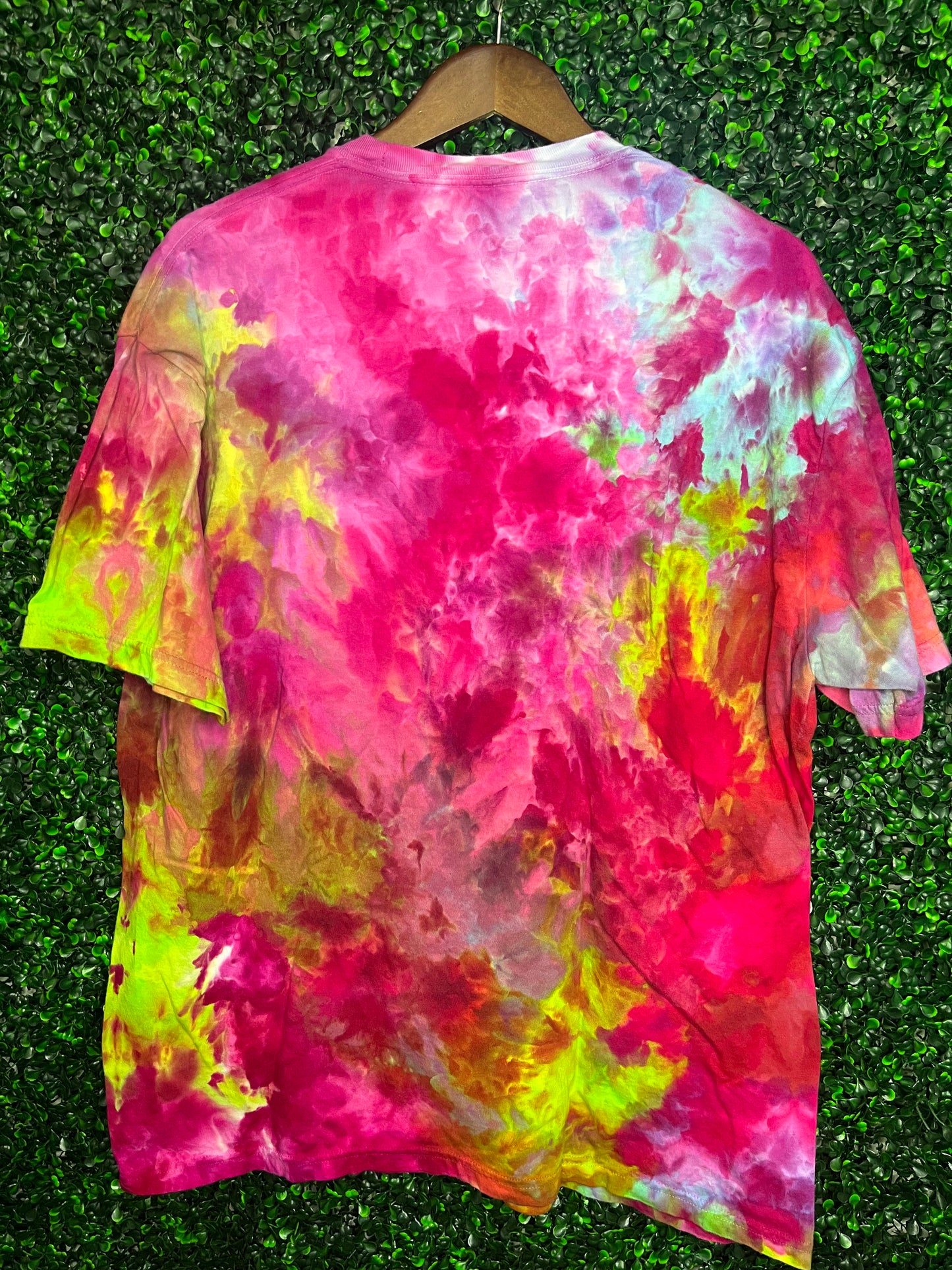 Size XL Comfort Colors acid rainbow scrunch tie dye