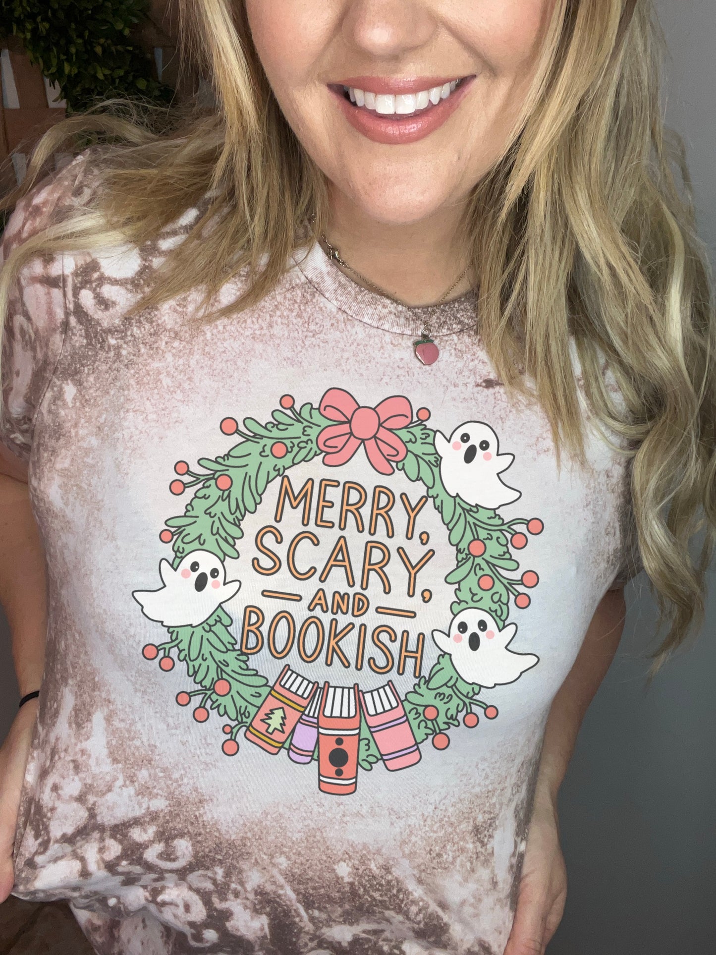 Merry, Scary, And Bookish Wreath