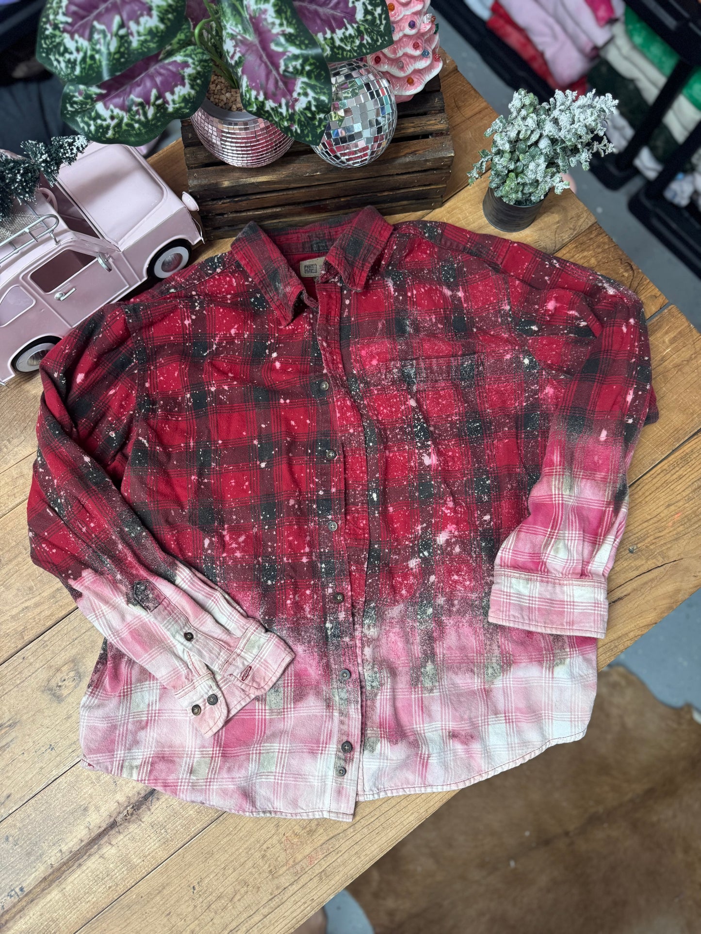 Size XL red and black bleached flannel