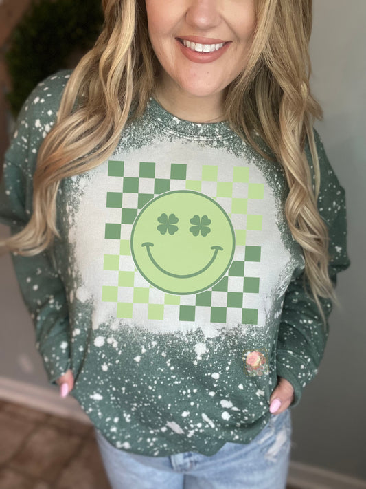 2 tone green checker lucky smile