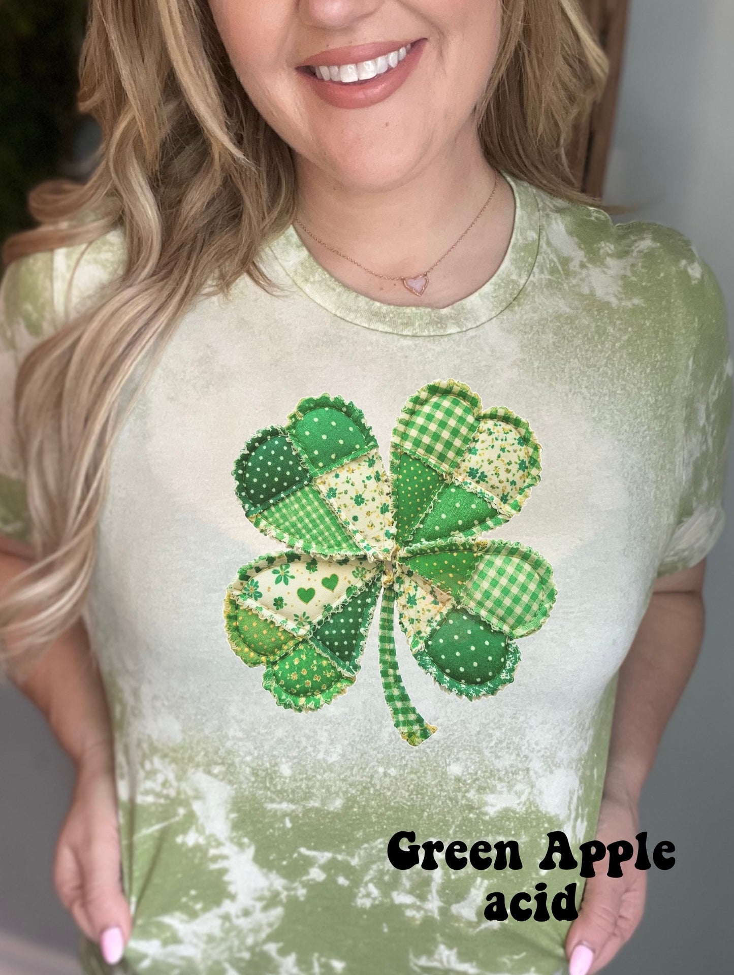 Faux Patchwork Clover - light version