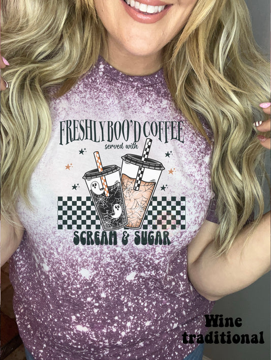 Freshly bood coffee with scream and sugar