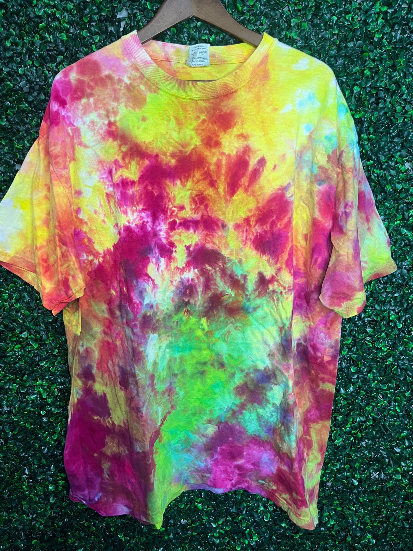 Size 2XL Comfort Colors acid rainbow scrunch tie dye