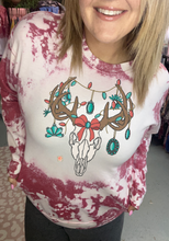 Load image into Gallery viewer, Antlers with turquoise ornaments
