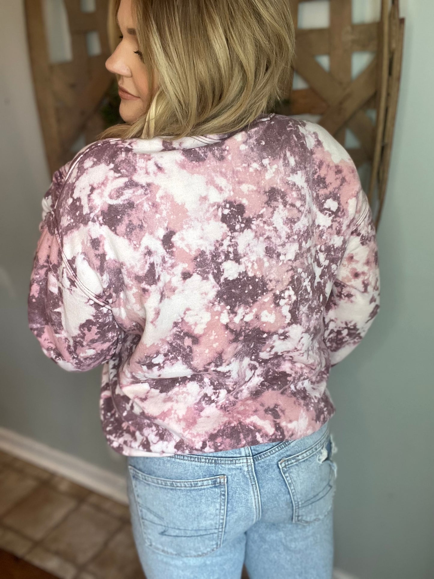 Rosè all day bleached sweatshirt