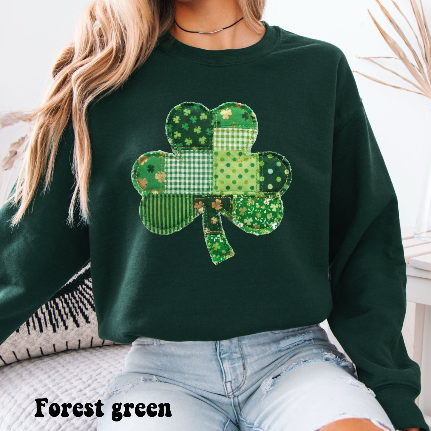 Faux Patchwork Clover - dark version