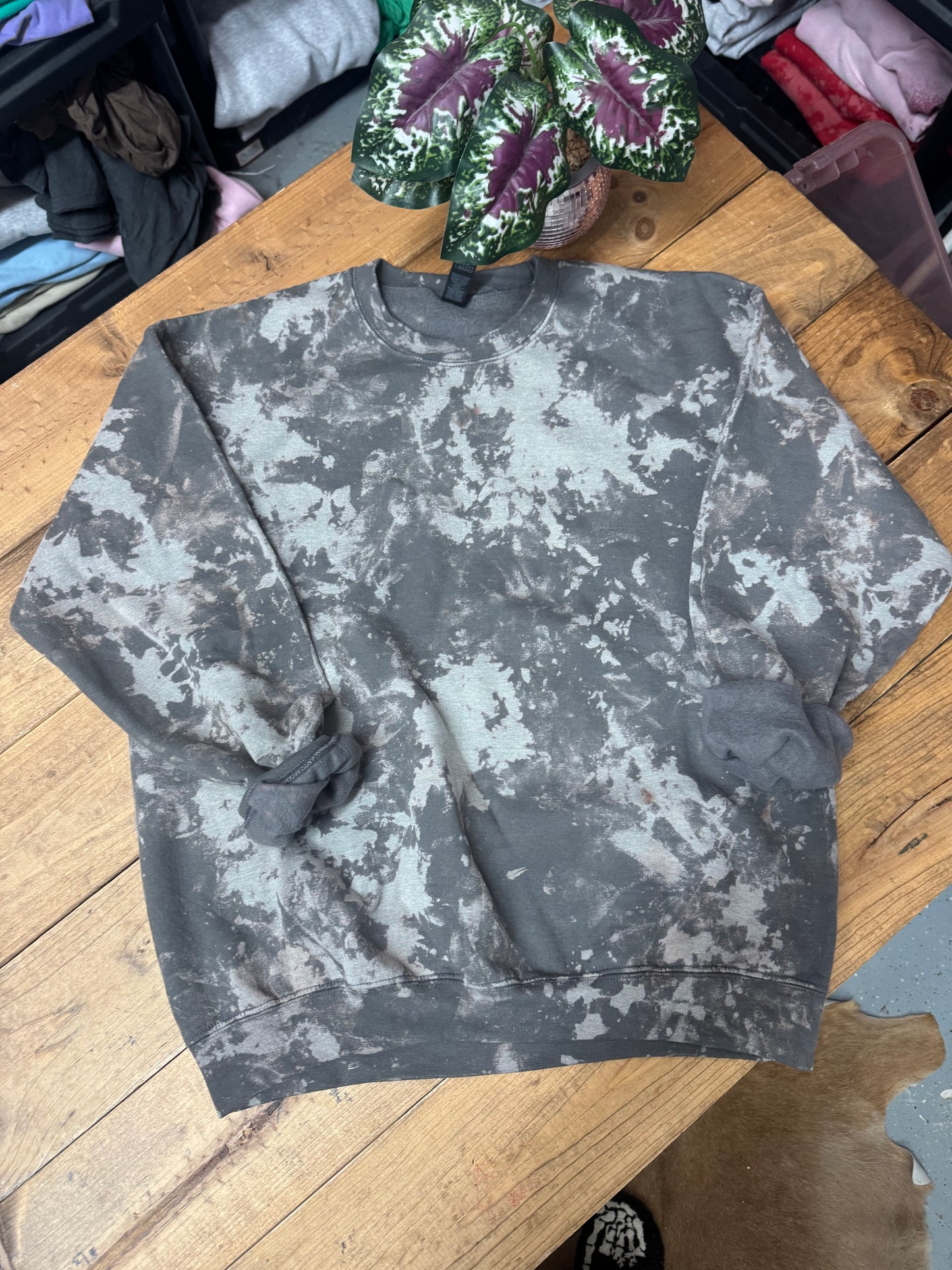 2 Tone Acidwash Sweater