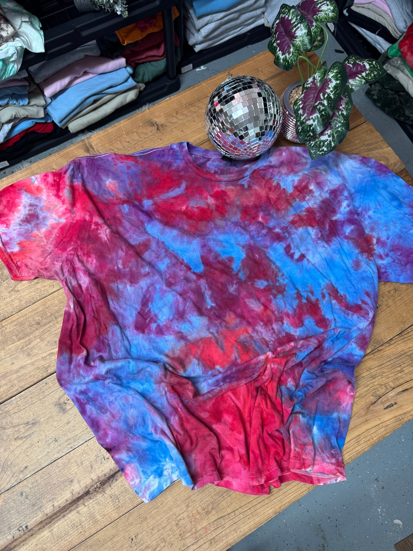 Size 4XL blue, red, purple dyed tee