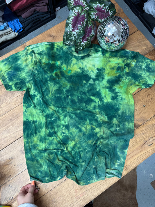 Size XL “Its giving wicked” dyed tee