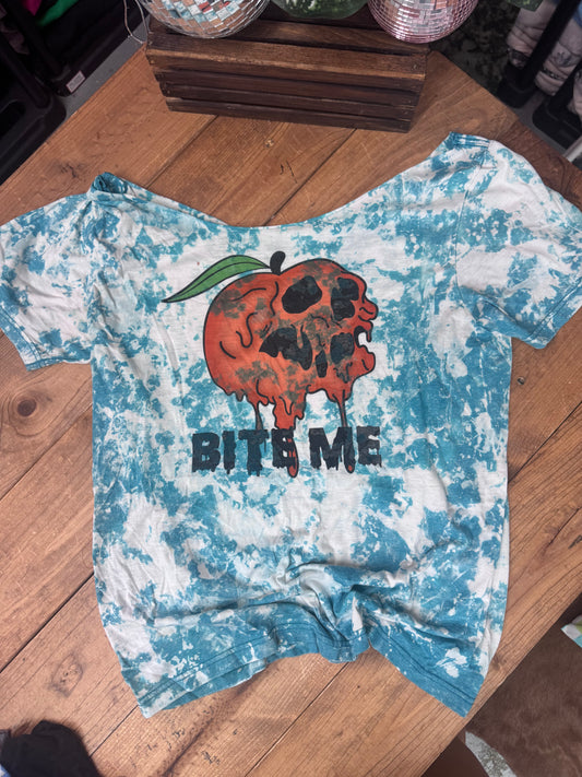 DESTASH SIZE LARGE bite me off the shoulder tee