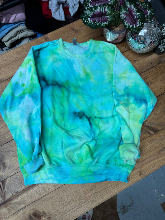 Size small green and blue marbled crewneck