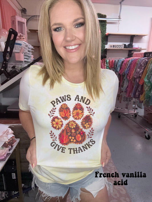 Paws and give thanks