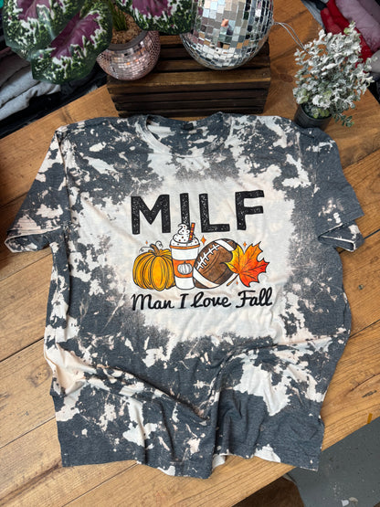 Size XL Man I Love Fall tee