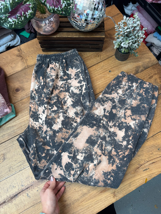 Size 2XL “Almost” Carmel cowhide sweatpants