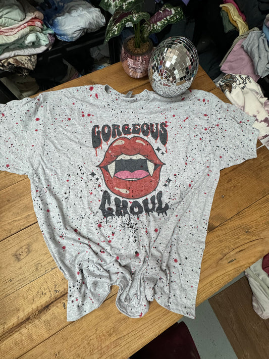 Size 2XL gorgeous ghoul tee