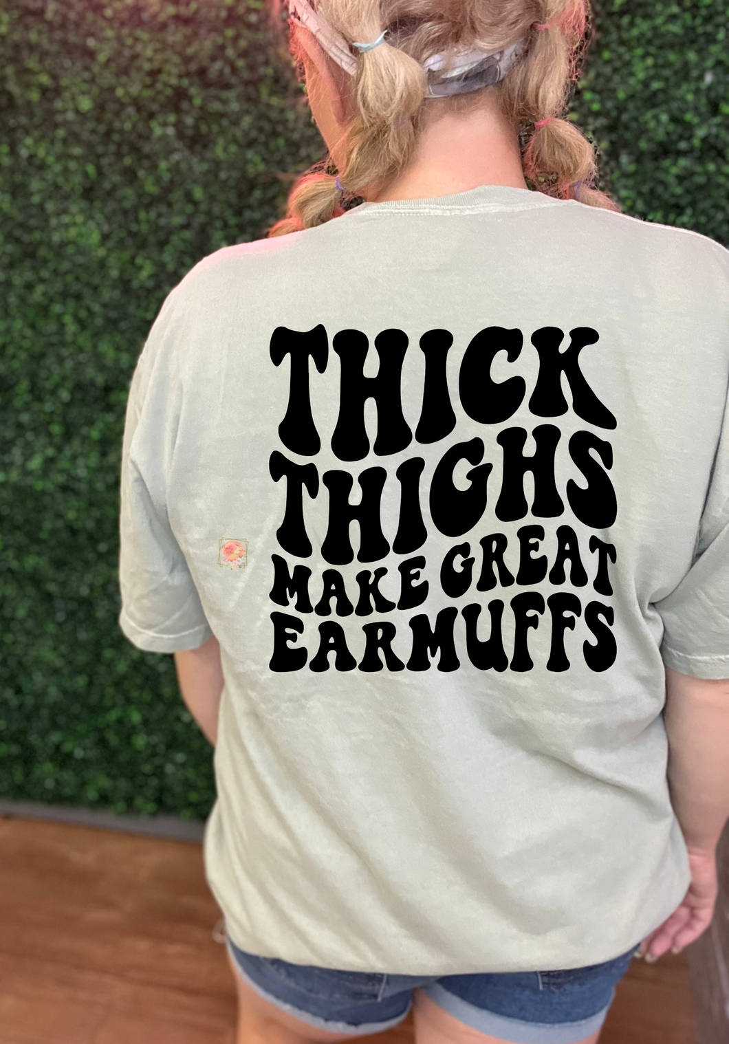 Thick thighs make great earmuffs
