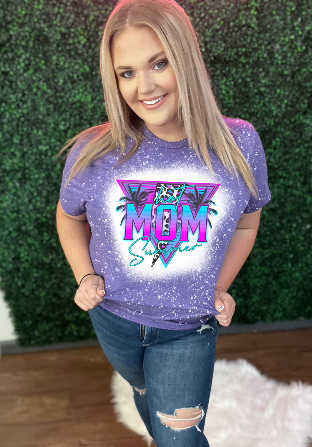Hot mom summer tee